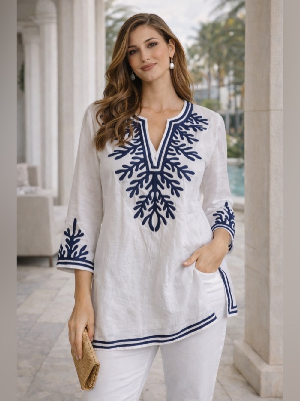 Gretchen Scott Designs White and Navy Tunic Top